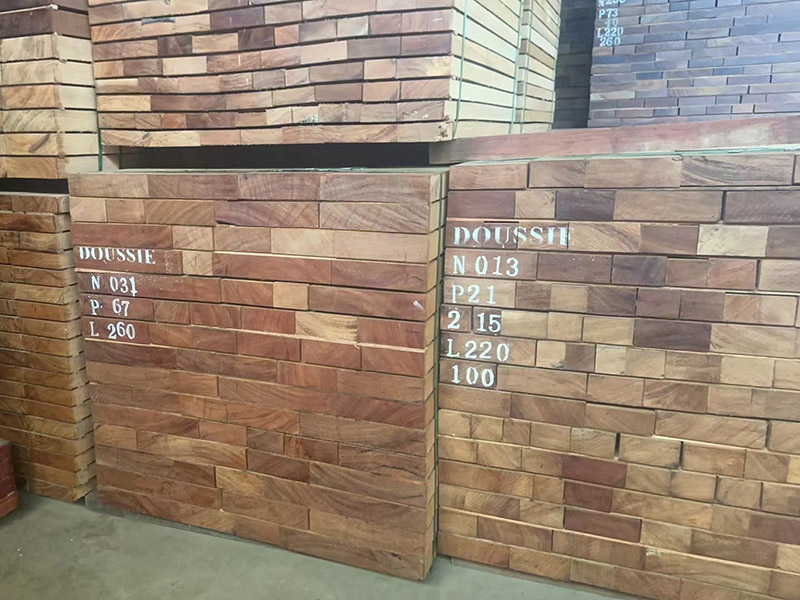 Madera Doussie